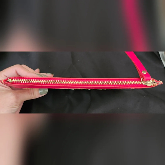 Miu Miu Novelty Straw Logo Pouch - Picture 9 of 14